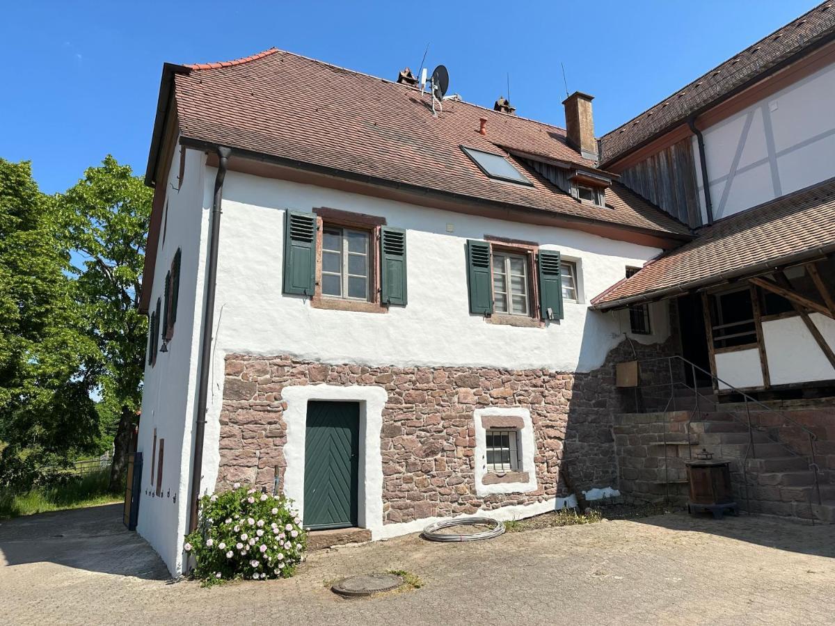Metzlinschwander Hof Apartamento Marxzell Exterior foto